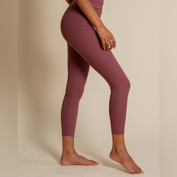 Girlfriend Collective RIB High-Rise Legging in Goji Small - Picture 1 of 6